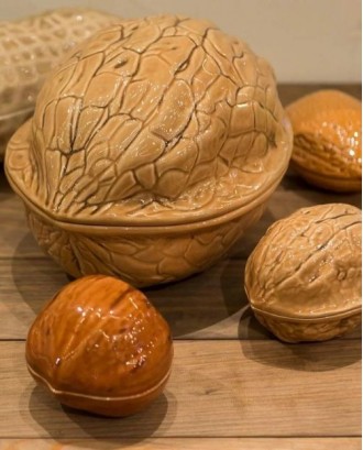 Cutie ceramica nuca, 15 cm, Frutos Secos - BORDALLO PINHEIRO